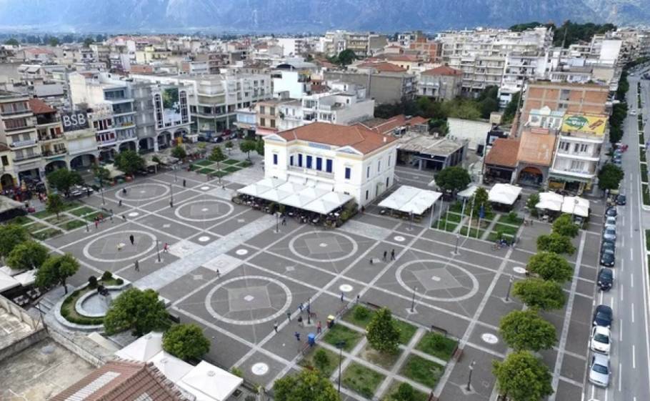&Epsilon;&pi;&iota;&chi;&epsilon;ί&rho;&eta;&sigma;&eta;-&phi;&rho;&alpha;&gamma;&mu;ό&sigmaf; &sigma;&tau;&omicron;&nu; &kappa;&omicron;&mu;&mu;&alpha;&tau;&iota;&kappa;ό &sigma;&phi;&epsilon;&tau;&epsilon;&rho;&iota;&sigma;&mu;ό &tau;&eta;&sigmaf; &Sigma;&pi;ά&rho;&tau;&eta;&sigmaf;