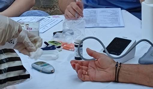 &Pi;&rho;&alpha;&gamma;&mu;&alpha;&tau;&omicron;&pi;&omicron;&iota;ή&theta;&eta;&kappa;&epsilon; &mu;&epsilon; &epsilon;&pi;&iota;&tau;&upsilon;&chi;ί&alpha; &eta; &delta;&rho;ά&sigma;&eta; &pi;&rho;&omega;&tau;&omicron;&beta;ά&theta;&mu;&iota;&alpha;&sigmaf; &phi;&rho;&omicron;&nu;&tau;ί&delta;&alpha;&sigmaf; &upsilon;&gamma;&epsilon;ί&alpha;&sigmaf; &sigma;&epsilon; &Pi;&epsilon;&rho;&iota;&beta;ό&lambda;&iota;&alpha;, &Kappa;&alpha;&lambda;&lambda;&omicron;&nu;ή &kappa;&alpha;&iota; &Beta;&omicron;&rho;&delta;ό&nu;&iota;&alpha;