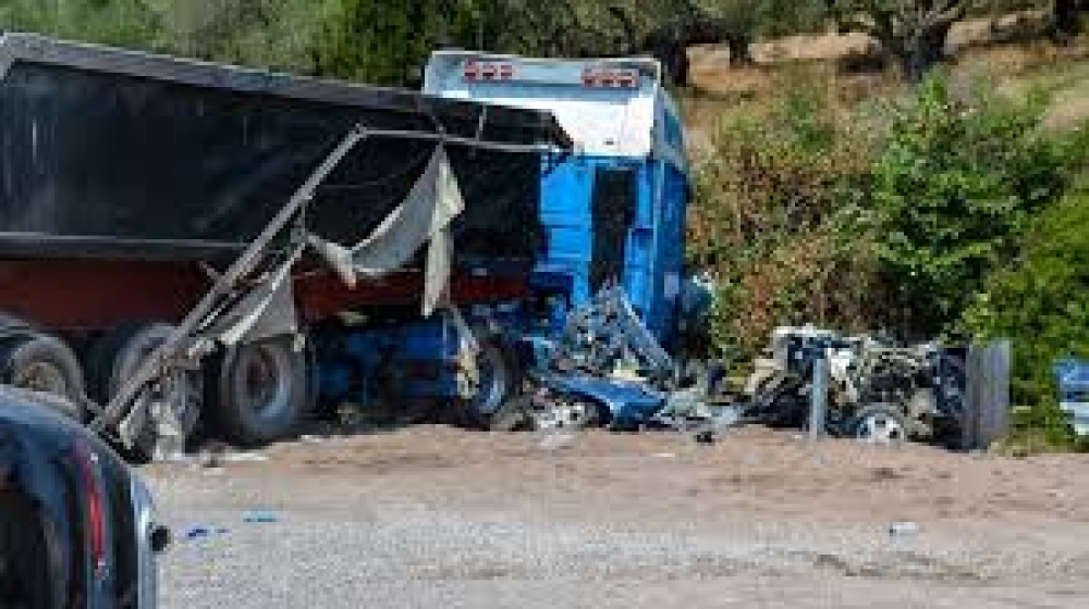 &Omicron;&kappa;&tau;ώ &nu;&epsilon;&kappa;&rho;&omicron;ί &sigma;&tau;&omicron;&upsilon;&sigmaf; &delta;&rho;ό&mu;&omicron;&upsilon;&sigmaf;  &tau;&eta;&sigmaf; &Pi;&epsilon;&lambda;&omicron;&pi;&omicron;&nu;&nu;ή&sigma;&omicron;&upsilon; &tau;&omicron;&nu; &Iota;&omicron;ύ&lambda;&iota;&omicron;