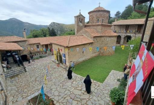 Πανηγυρικός αρχιερατικός εσπερινός για την Ζωοδόχο Πηγή στην ΙΜ Γόλας