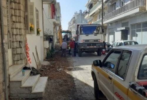 Ανακατασκευάστηκε μέρος πεζοδρομίου στην οδό Γκορτσολόγου (ΦΩΤΟ)