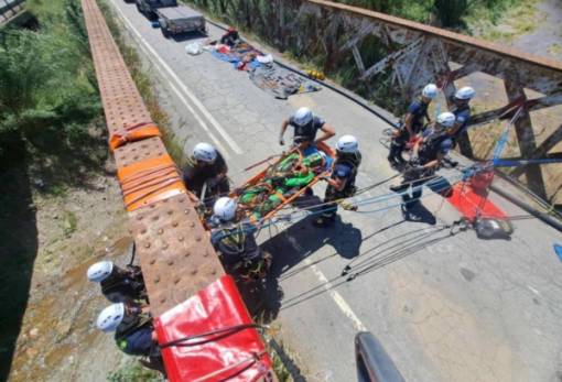 Διάσωση με σχοινιά: Έτοιμη για το απρόοπτο η Πολιτική Προστασία Σπάρτης