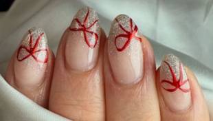 Xmas Nails: &Gamma;&alpha;&lambda;&lambda;&iota;&kappa;ό &mu;&alpha;&nu;&iota;&kappa;&iota;&omicron;ύ&rho; &mu;&epsilon; &chi;&rho;&iota;&sigma;&tau;&omicron;&upsilon;&gamma;&epsilon;&nu;&nu;&iota;ά&tau;&iota;&kappa;&eta; &pi;&iota;&nu;&epsilon;&lambda;&iota;ά