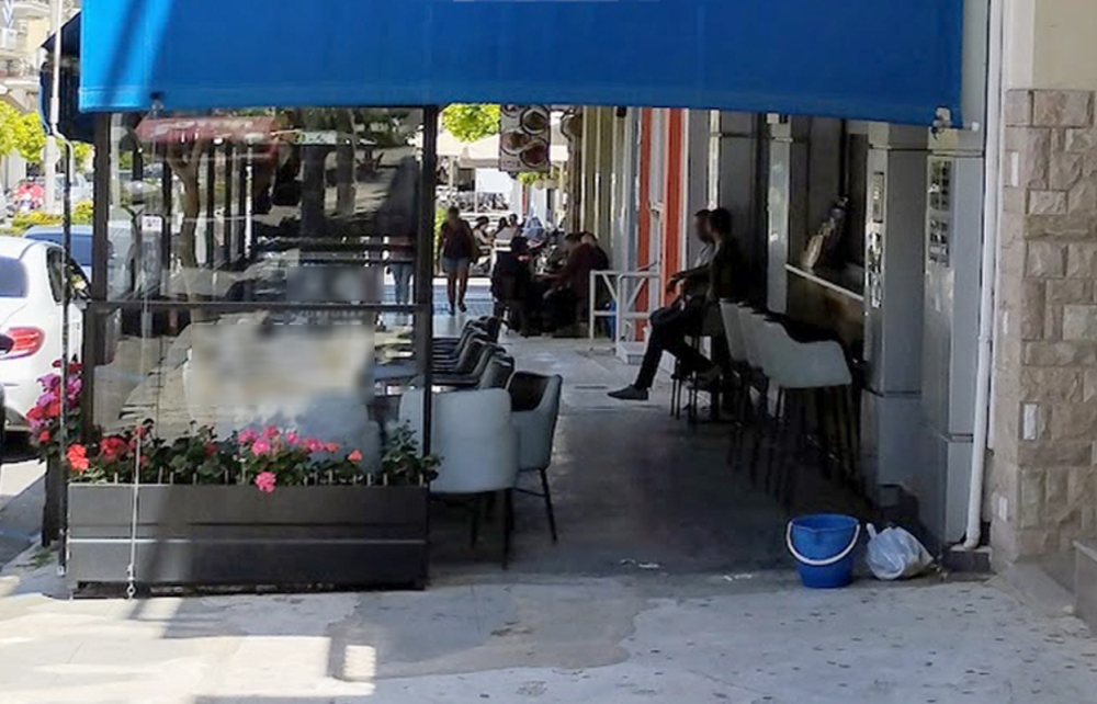 «Τραπεζάκια έξω», πεζοί σε απόγνωση στη Σπάρτη