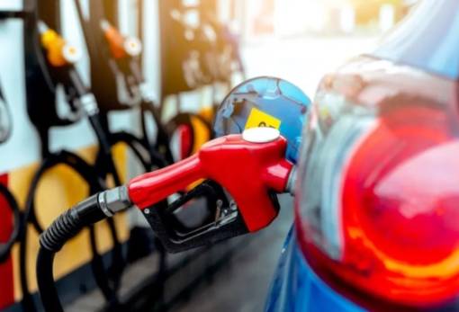 Παρασύρει και τη Λακωνία το «ράλι» στα καύσιμα