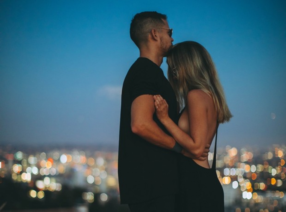 &Tau;&alpha; 3 resolutions &pi;&omicron;&upsilon; &pi;&rho;έ&pi;&epsilon;&iota; &nu;&alpha; &kappa;ά&nu;&omicron;&upsilon;&nu; ό&lambda;&alpha; &tau;&alpha; &zeta;&epsilon;&upsilon;&gamma;ά&rho;&iota;&alpha; &gamma;&iota;&alpha; &tau;&omicron; 2021