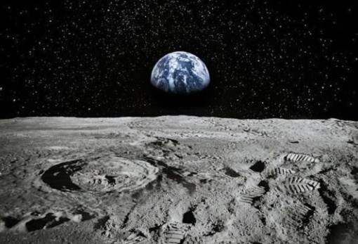 Κινέζοι επιστήμονες βρήκαν τρόπο να μετατρέψουν σεληνιακό έδαφος σε πόσιμο νερό