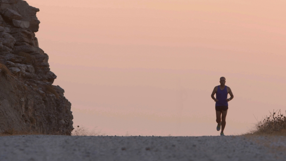 &Sigma;&epsilon; &pi;&rho;ώ&tau;&eta; &pi;&alpha;&gamma;&kappa;ό&sigma;&mu;&iota;&alpha; &pi;&rho;&omicron;&beta;&omicron;&lambda;ή &tau;&omicron; &nu;&tau;&omicron;&kappa;&iota;&mu;&alpha;&nu;&tau;έ&rho; &laquo;Ultra: the real marathon&raquo; &sigma;&tau;&omicron; &Mu;&omicron;&upsilon;&sigma;&epsilon;ί&omicron; &Epsilon;&lambda;&iota;ά&sigmaf; &kappa;&alpha;&iota; &Lambda;&alpha;&delta;&iota;&omicron;ύ