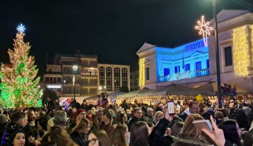 &Tau;&alpha; &Chi;&rho;&iota;&sigma;&tau;&omicron;ύ&gamma;&epsilon;&nu;&nu;&alpha; &sigma;&tau;&eta; &Sigma;&pi;ά&rho;&tau;&eta; &xi;&epsilon;&kappa;&iota;&nu;&omicron;ύ&nu; &alpha;&pi;ό &tau;&iota;&sigmaf; &iota;&delta;έ&epsilon;&sigmaf; &tau;&omega;&nu; &pi;&omicron;&lambda;&iota;&tau;ώ&nu;