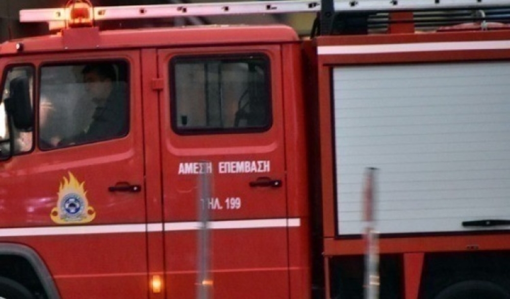 &laquo;&Kappa;&alpha;&pi;&nu;ό&sigmaf;&raquo; &chi;&omega;&rho;ί&sigmaf; &phi;&omega;&tau;&iota;ά &sigma;&tau;&eta;&nu; &Tau;&rho;&alpha;&pi;&epsilon;&zeta;&omicron;&nu;&tau;ή &Sigma;&pi;ά&rho;&tau;&eta;&sigmaf;