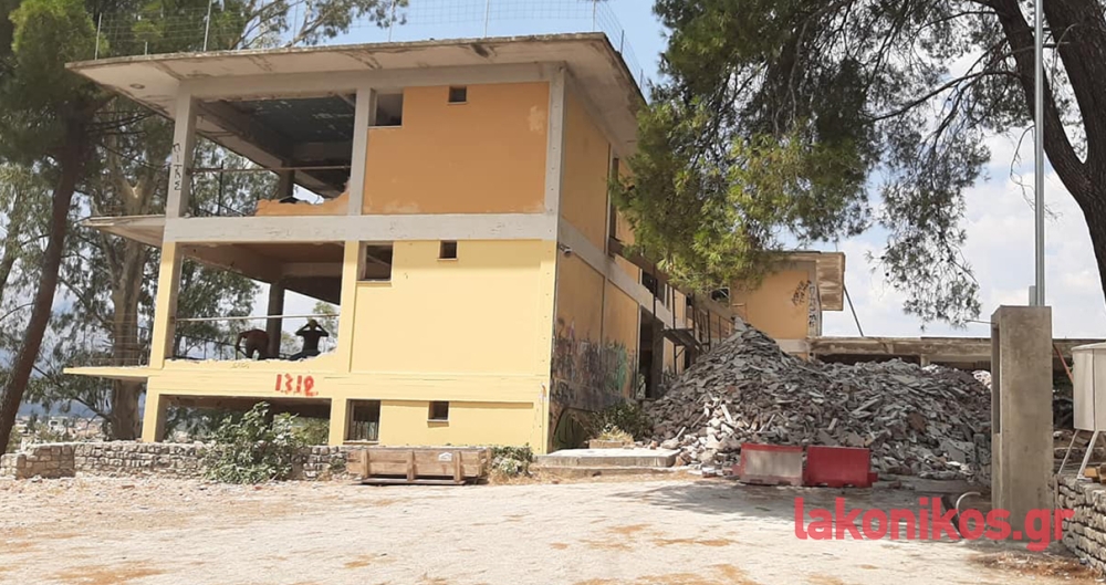 &Xi;&epsilon;&nu;ί&alpha; &Sigma;&pi;ά&rho;&tau;&eta;&sigmaf;: &Alpha;&pi;ό &tau;&omicron; ό&rho;&alpha;&mu;&alpha;, &sigma;&tau;&eta;&nu; &alpha;&pi;έ&nu;&tau;&alpha;&xi;&eta; &kappa;&alpha;&iota; &tau;&eta;&nu; &alpha;&beta;&epsilon;&beta;&alpha;&iota;ό&tau;&eta;&tau;&alpha;