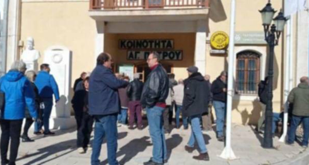 &Delta;&epsilon;&nu; &alpha;&phi;ή&nu;&omicron;&upsilon;&nu; &tau;&omicron;&nu; &Pi;ά&rho;&nu;&omega;&nu;&alpha; &nu;&alpha; &gamma;ί&nu;&epsilon;&iota; &laquo;&mu;&pi;&alpha;&tau;&alpha;&rho;ί&alpha;&raquo; &tau;&eta;&sigmaf; &Epsilon;&upsilon;&rho;ώ&pi;&eta;&sigmaf;