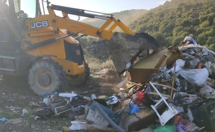 Η μεγάλη εκκαθάριση στη Χρύσαφα: Τέλος σε δεκαετή «χωματερή»