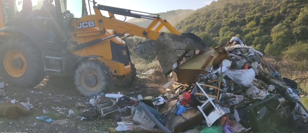 Η μεγάλη εκκαθάριση στα Χρύσαφα: Τέλος σε δεκαετή «χωματερή»