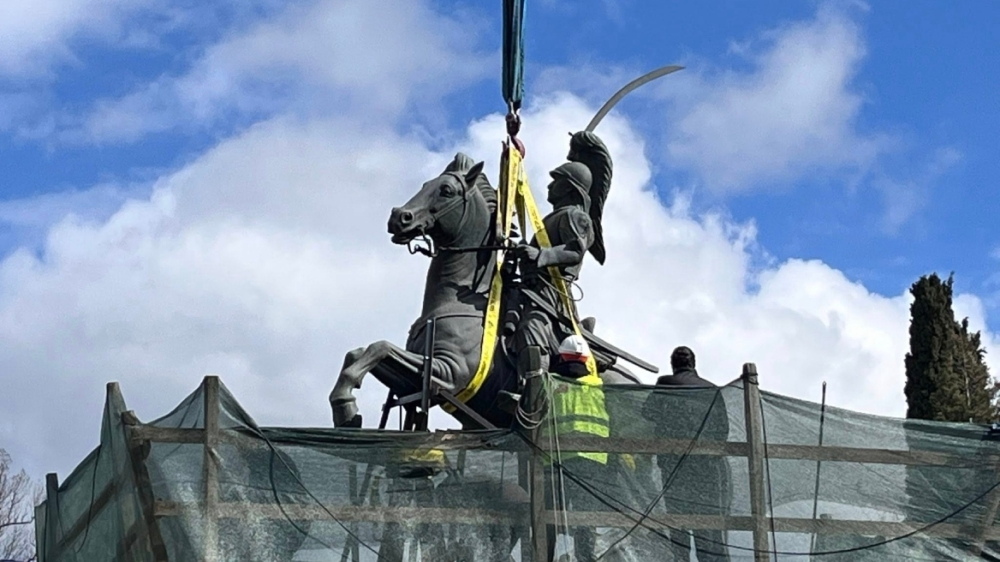 &Omicron; &Kappa;&omicron;&lambda;&omicron;&kappa;&omicron;&tau;&rho;ώ&nu;&eta;&sigmaf; &sigma;&epsilon;&hellip; &nu;έ&epsilon;&sigmaf; &pi;&epsilon;&rho;&iota;&pi;έ&tau;&epsilon;&iota;&epsilon;&sigmaf;: &Eta; &gamma;&rho;&alpha;&phi;&epsilon;&iota;&omicron;&kappa;&rho;&alpha;&tau;&iota;&kappa;ή &Omicron;&delta;ύ&sigma;&sigma;&epsilon;&iota;&alpha; &epsilon;&nu;ό&sigmaf; &alpha;&gamma;ά&lambda;&mu;&alpha;&tau;&omicron;&sigmaf;