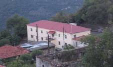 Ό&tau;&alpha;&nu; &eta; &laquo;&sigma;&iota;&omega;&pi;ή&raquo; &gamma;ί&nu;&epsilon;&tau;&alpha;&iota; &iota;&sigma;&tau;&omicron;&rho;ί&alpha;&hellip;