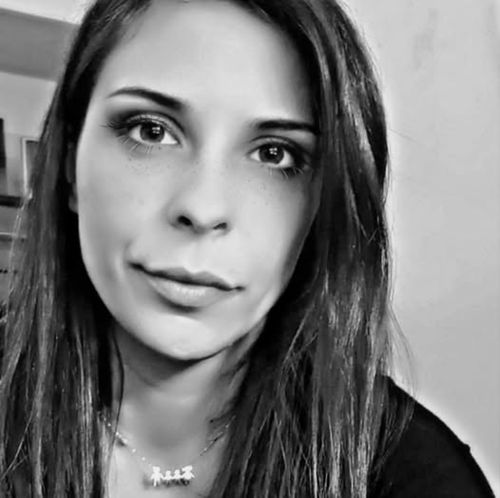 Έ&nu;&alpha;&sigmaf; ά&gamma;&gamma;&epsilon;&lambda;&omicron;&sigmaf; &laquo;&phi;&tau;&epsilon;&rho;&omicron;ύ&gamma;&iota;&sigma;&epsilon;&raquo; &psi;&eta;&lambda;ά  &sigma;&tau;&eta; &Gamma;&lambda;&upsilon;&kappa;ό&beta;&rho;&upsilon;&sigma;&eta;