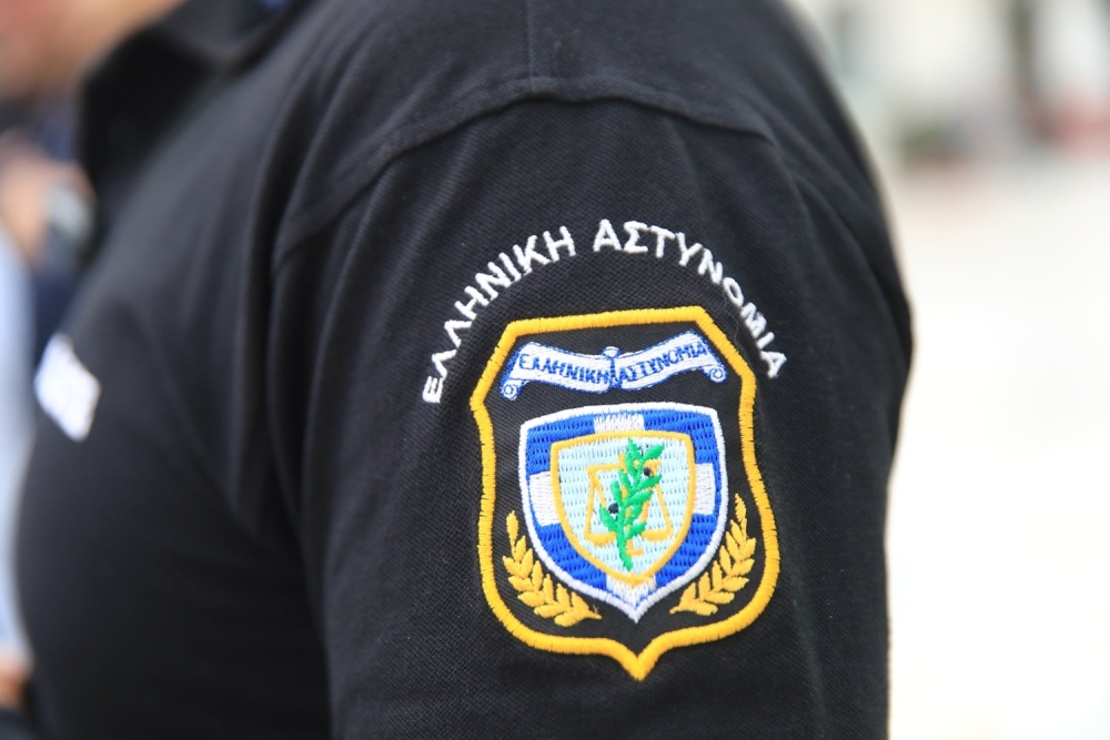 &Sigma;&tau;&omicron;&nu; &Chi;&rho;&upsilon;&sigma;&omicron;&chi;&omicron;ΐ&delta;&eta; &xi;&alpha;&nu;ά  &tau;&alpha; &alpha;&sigma;&tau;&upsilon;&nu;&omicron;&mu;&iota;&kappa;ά &kappa;&epsilon;&nu;ά &sigma;&tau;&eta; &Lambda;&alpha;&kappa;&omega;&nu;ί&alpha;