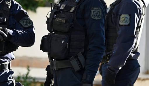 &Epsilon;&pi;&iota;&chi;&epsilon;ί&rho;&eta;&sigma;&eta; &laquo;&nu;ό&mu;&omicron;&sigmaf; &kappa;&alpha;&iota; &tau;ά&xi;&eta;&raquo; &sigma;&epsilon; &kappa;&alpha;&tau;&alpha;&upsilon;&lambda;&iota;&sigma;&mu;&omicron;ύ&sigmaf; &sigma;&tau;&omicron;&nu; &Delta;. &Epsilon;&upsilon;&rho;ώ&tau;&alpha;
