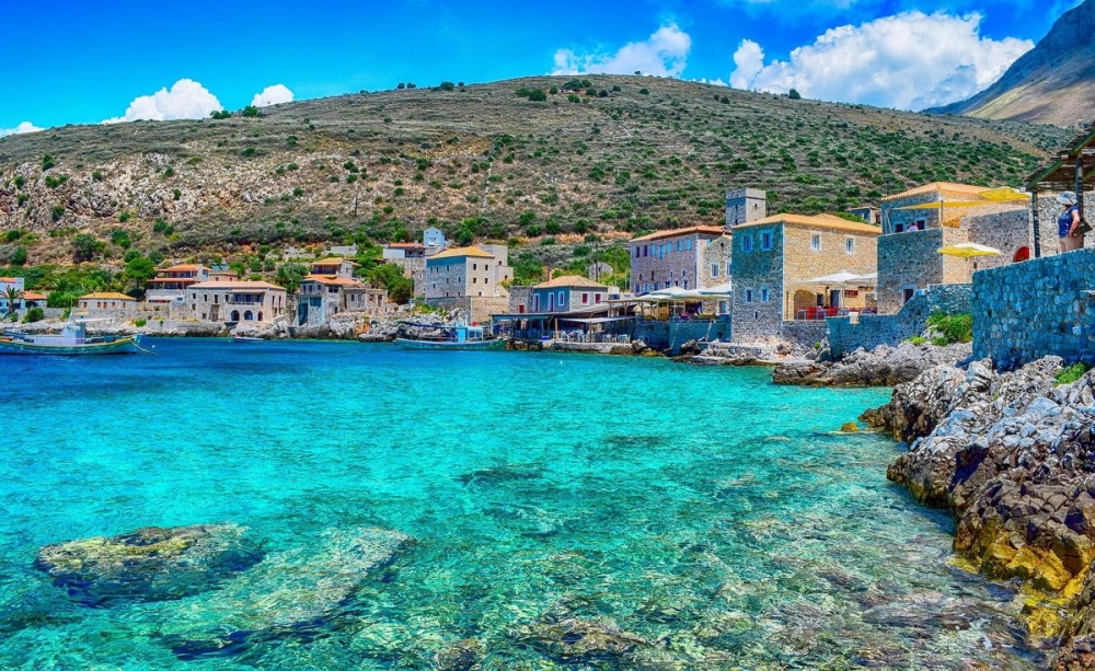 &laquo;VisitPeloponnese&raquo;: &Eta; &Pi;&epsilon;&lambda;&omicron;&pi;ό&nu;&nu;&eta;&sigma;&omicron;&sigmaf; &alpha;&pi;&omicron;&kappa;&tau;ά &tau;&omicron;&upsilon;&rho;&iota;&sigma;&tau;&iota;&kappa;ό &laquo;&tau;&iota;&mu;&omicron;&nu;&iota;έ&rho;&eta;&raquo;