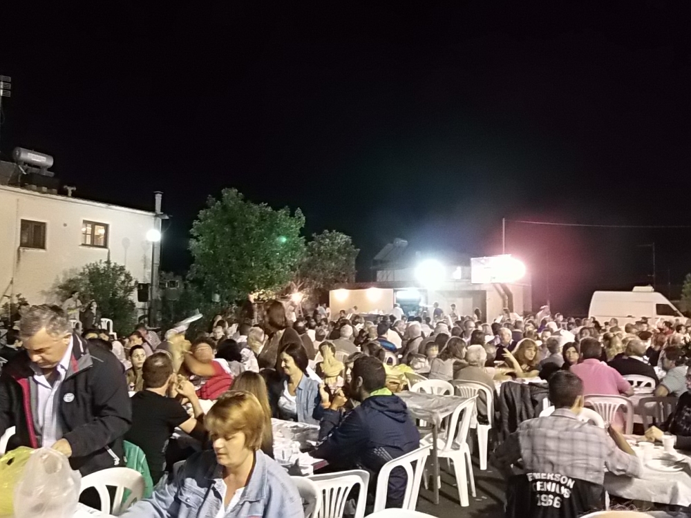 &Pi;&alpha;&rho;&alpha;&delta;&omicron;&sigma;&iota;&alpha;&kappa;ό &pi;&alpha;&nu;&eta;&gamma;ύ&rho;&iota; &sigma;&tau;&eta;&nu; &Kappa;&omicron;&kappa;&kappa;&iota;&nu;ό&rho;&rho;&alpha;&chi;&eta;