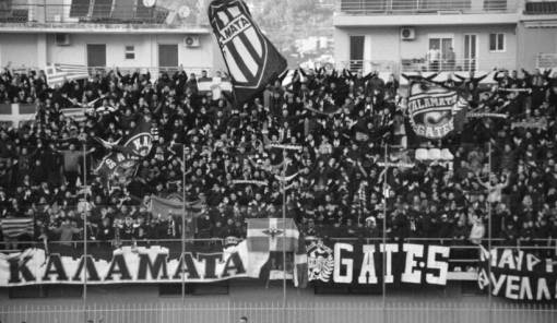 &Pi;&epsilon;&lambda;&omicron;&pi;ό&nu;&nu;&eta;&sigma;&omicron;&sigmaf; &kappa;&alpha;&iota; &Alpha;&rsquo; &Epsilon;&theta;&nu;&iota;&kappa;ή: &Mu;&iota;&alpha; &iota;&sigma;&tau;&omicron;&rho;ί&alpha; &pi;&omicron;&upsilon; &sigma;&upsilon;&nu;&epsilon;&chi;ί&zeta;&epsilon;&tau;&alpha;&iota;