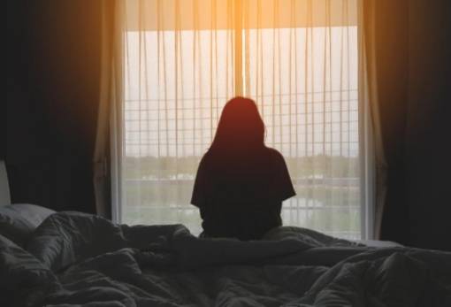 Έρευνα: Η μοναξιά είναι πιο επικίνδυνη από την παχυσαρκία, το αλκοόλ και το κάπνισμα