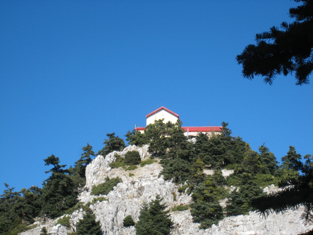 &Sigma;&kappa;&alpha;&rho;&phi;&alpha;&lambda;ώ&nu;&epsilon;&iota; &sigma;&tau;&eta;&nu; &Pi;ά&rho;&nu;&eta;&theta;&alpha; &omicron; &Epsilon;&Omicron;&Sigma; &Sigma;&pi;ά&rho;&tau;&eta;&sigmaf;
