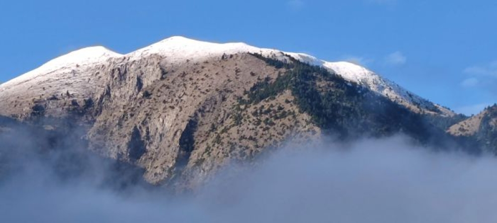 &Sigma;&tau;&alpha; 1.760 &mu;έ&tau;&rho;&alpha; &tau;&omicron;&upsilon; &Pi;ά&rho;&nu;&omega;&nu;&alpha; &kappa;ό&beta;&epsilon;&iota; &tau;&eta;&nu; &pi;ί&tau;&alpha; &tau;&omicron;&upsilon; &omicron; &Epsilon;&Omicron;&Sigma; &Sigma;&pi;ά&rho;&tau;&eta;&sigmaf;