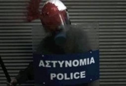 Το «απαγορευμένο» σποτ του βραβευμένου σκηνοθέτη Γ. Ζώη για τη φετινή Biennale