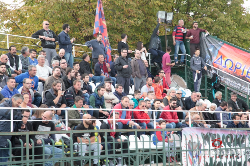 &Phi;&omega;&tau;&omicron;&gamma;&rho;&alpha;&phi;&iota;&kappa;ά &laquo;&kappa;&lambda;&iota;&kappa;&raquo; &alpha;&pi;ό &tau;&omicron; &Sigma;&pi;ά&rho;&tau;&eta;-&Alpha;&pi;ό&lambda;&lambda;&omega;&nu;!