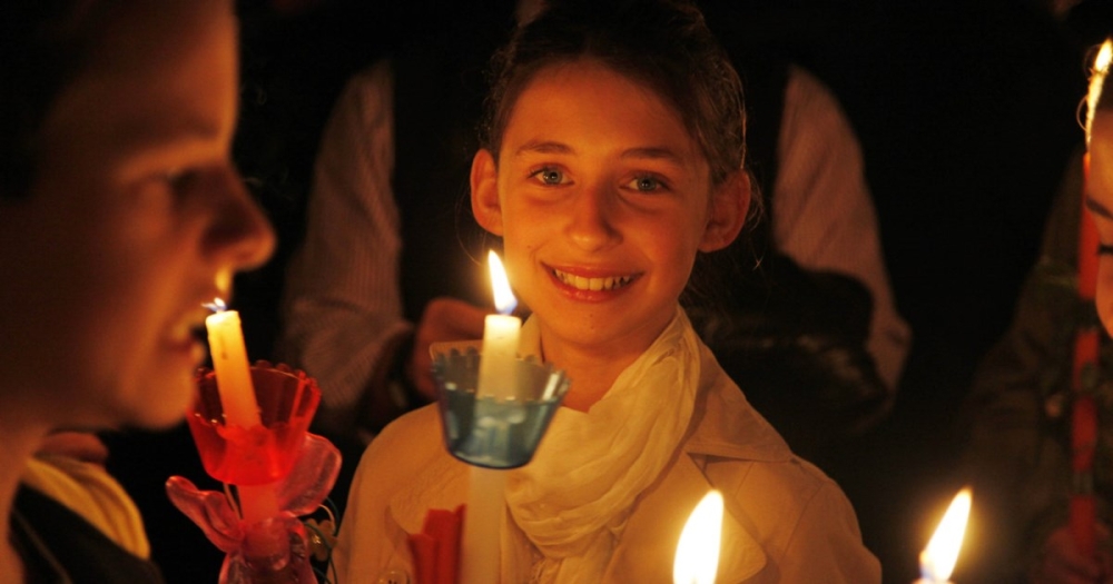 &Delta;&rho;ά&sigma;&eta; ώ&sigma;&tau;&epsilon; &nu;&alpha; &mu;&eta;&nu; &mu;&epsilon;ί&nu;&epsilon;&iota; &laquo;&Kappa;&alpha;&nu;έ&nu;&alpha; &sigma;&pi;ί&tau;&iota; &chi;&omega;&rho;ί&sigmaf; &lambda;&alpha;&mu;&pi;ά&delta;&alpha;&raquo;