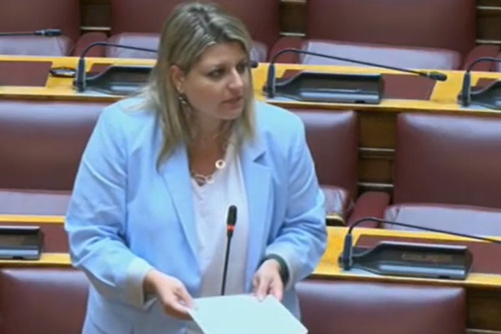 &Nu;. &Gamma;&rho;&eta;&gamma;&omicron;&rho;ά&kappa;&omicron;&upsilon;: &laquo;&Omicron; &lambda;&alpha;&gamma;&omicron;&kappa;έ&phi;&alpha;&lambda;&omicron;&sigmaf; &ldquo;&theta;&epsilon;&rho;ί&zeta;&epsilon;&iota;&rdquo; &tau;&omicron;&upsilon;&sigmaf; &psi;&alpha;&rho;ά&delta;&epsilon;&sigmaf; &tau;&eta;&sigmaf; &Lambda;&alpha;&kappa;&omega;&nu;ί&alpha;&sigmaf;&raquo;