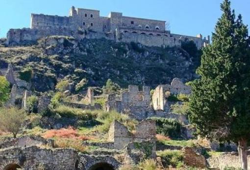 Πρωτοποριακό Πανελλήνιο Συνέδριο Ψυχοσωματικής Ιατρικής στον Μυστρά