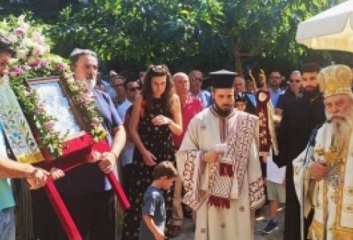 Κατανυκτικά τα Εννιάμερα της Παναγίας στην ΙΜ Ζερμπίτσης
