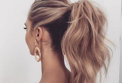 3 hacks για να δώσεις όγκο στα λεπτά μαλλιά