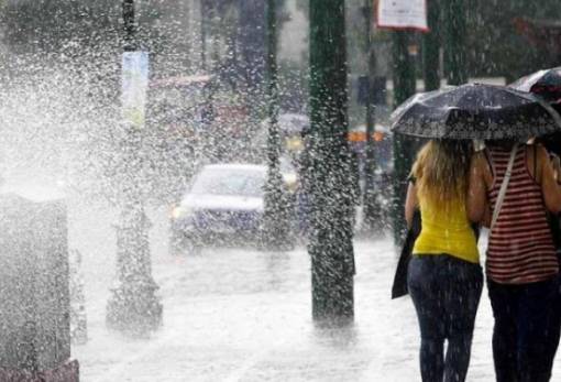 Καιρός: Ο Θοδωρής Κολυδάς εξηγεί γιατί βρέχει κάθε μέρα Ιούνιο μήνα