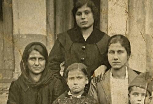 Ομιλία της καθηγήτριας Λίλας Λεοντίδου για τη γυναικεία συμβολή στους προσφυγικούς συνοικισμούς