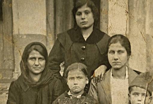 Ομιλία της καθηγήτριας Λίλας Λεοντίδου για τη γυναικεία συμβολή στους προσφυγικούς συνοικισμούς