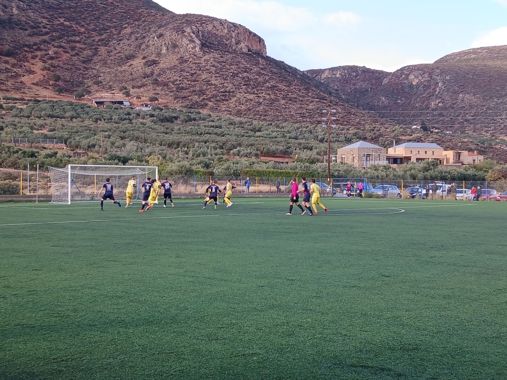 &Alpha;΄ &Kappa;&alpha;&tau;&eta;&gamma;&omicron;&rho;ί&alpha; &Lambda;&alpha;&kappa;&omega;&nu;ί&alpha;&sigmaf;: &laquo;&Sigma;&kappa;ό&nu;&tau;&alpha;&psi;&epsilon;&raquo; &omicron; &pi;&rho;&omega;&tau;&alpha;&theta;&lambda;&eta;&tau;ή&sigmaf; &chi;&epsilon;&iota;&mu;ώ&nu;&alpha; &Mu;&omicron;&lambda;&alpha;ϊ&kappa;ό&sigmaf;, &pi;&lambda;&eta;&sigma;ί&alpha;&sigma;&epsilon; &omicron; &Alpha;&sigma;&tau;έ&rho;&alpha;&sigmaf; &Beta;&lambda;&alpha;&chi;&iota;ώ&tau;&eta;