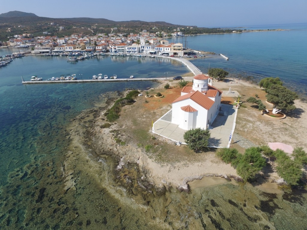 &Epsilon;&lambda;&alpha;&phi;ό&nu;&eta;&sigma;&omicron;&sigmaf;, &tau;&omicron; &pi;&rho;ώ&tau;&omicron; &epsilon;&nu;&epsilon;&rho;&gamma;&epsilon;&iota;&alpha;&kappa;ά &alpha;&upsilon;&tau;ό&nu;&omicron;&mu;&omicron; &nu;&eta;&sigma;ί &tau;&eta;&sigmaf; &Pi;&epsilon;&lambda;&omicron;&pi;&omicron;&nu;&nu;ή&sigma;&omicron;&upsilon;!