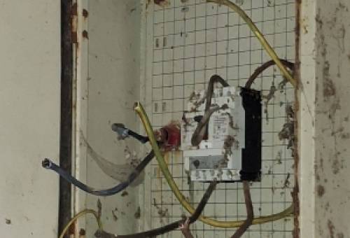 «Λίμπα» έκαναν άγνωστοι αντλιοστάσιο της ΔΕΥΑΣ στη Ριβιώτισσα