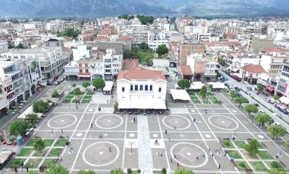 &laquo;&Delta;&iota;&alpha;&phi;&alpha;&nu;ή&sigmaf;&raquo; &kappa;&alpha;&iota; &laquo;&omicron;&rho;&theta;&omicron;&lambda;&omicron;&gamma;&iota;&kappa;ό&sigmaf;&raquo; &omicron; &Delta;ή&mu;&omicron;&sigmaf; &Sigma;&pi;ά&rho;&tau;&eta;&sigmaf;