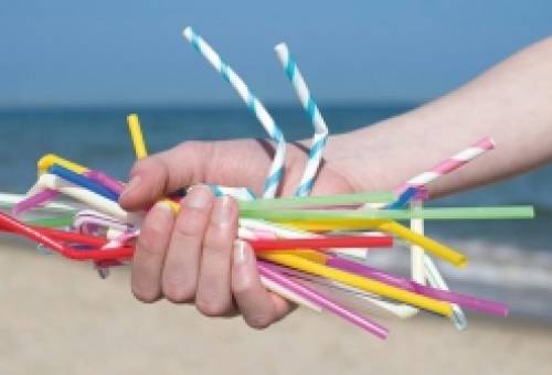 Οριστικό τέλος για πολλά πλαστικά μιας χρήσης