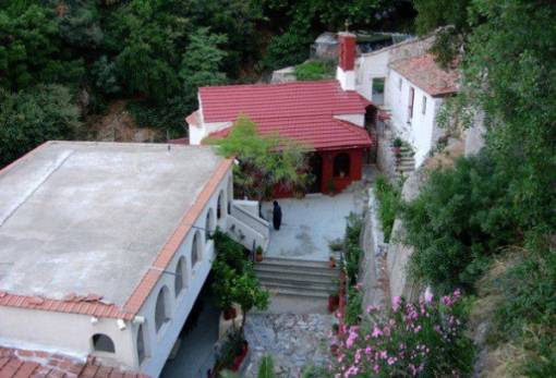 Ιερές αγρυπνίες στη Μονή Καστρίου Λακεδαίμονος