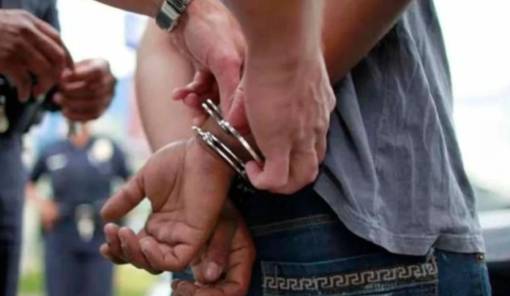 &Sigma;&phi;&alpha;ί&rho;&epsilon;&sigmaf; &kappa;&alpha;&iota; &kappa;ά&nu;&nu;&alpha;&beta;&eta; έ&phi;&epsilon;&rho;&alpha;&nu; &delta;ύ&omicron; &sigma;&upsilon;&lambda;&lambda;ή&psi;&epsilon;&iota;&sigmaf; &sigma;&tau;&eta; &Lambda;&alpha;&kappa;&omega;&nu;ί&alpha;