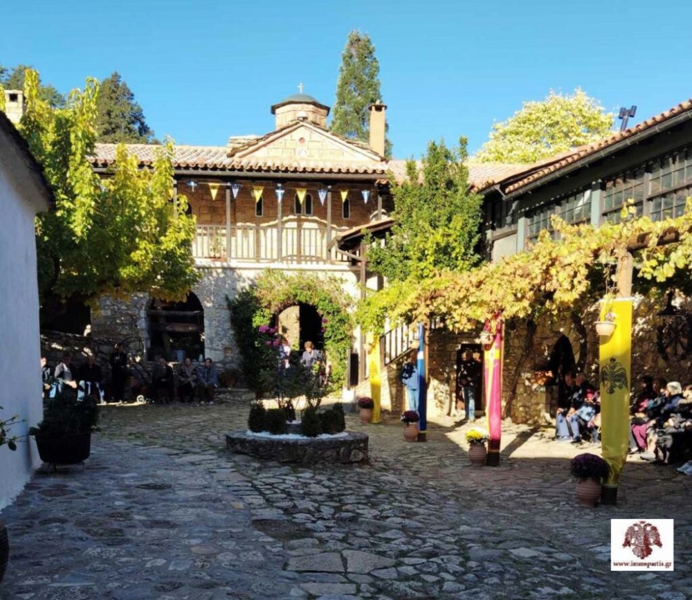 &Lambda;&alpha;&mu;&pi;&rho;ό&sigmaf; &omicron; &epsilon;&omicron;&rho;&tau;&alpha;&sigma;&mu;ό&sigmaf; &tau;&omega;&nu; &Alpha;&gamma;ί&omega;&nu; &Alpha;&nu;&alpha;&rho;&gamma;ύ&rho;&omega;&nu;  &sigma;&tau;&omicron; &mu;&omicron;&nu;&alpha;&sigma;&tau;ή&rho;&iota; &tau;&omicron;&upsilon; &Pi;ά&rho;&nu;&omega;&nu;&alpha;