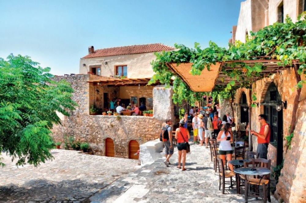 &Gamma;&iota;&alpha; &nu;&alpha; &laquo;&gamma;&upsilon;&rho;ί&sigma;&epsilon;&iota;&raquo; &omicron; &tau;&omicron;&upsilon;&rho;&iota;&sigma;&mu;ό&sigmaf; &theta;έ&lambda;&epsilon;&iota; &delta;&omicron;&upsilon;&lambda;&epsilon;&iota;ά &pi;&omicron;&lambda;&lambda;ή