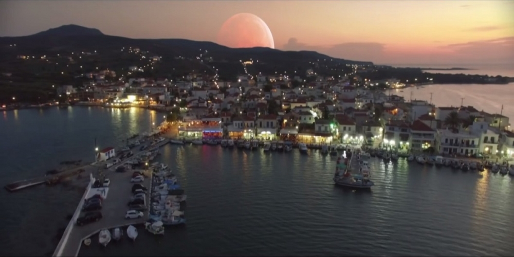 &Omicron;&iota; &omicron;&mu;&omicron;&rho;&phi;&iota;έ&sigmaf; &tau;&eta;&sigmaf; &Lambda;&alpha;&kappa;&omega;&nu;ί&alpha;&sigmaf; &alpha;&pi;ό &psi;&eta;&lambda;ά (VIDEO)