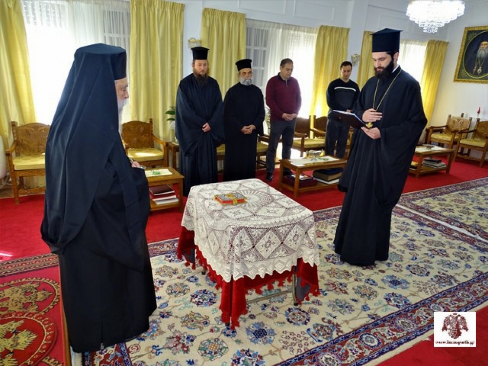 &Omicron; &pi;. &Rho;&alpha;&phi;&alpha;ή&lambda; &Tau;&sigma;ά&lambda;&tau;&alpha;&sigmaf; &nu;έ&omicron;&sigmaf; &iota;&epsilon;&rho;&omicron;&kappa;ή&rho;&upsilon;&kappa;&alpha;&sigmaf; &tau;&eta;&sigmaf; &Iota;&Mu;&Mu;&Sigma;